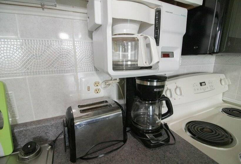 침실 1개 아파트, Mountaintop Condos