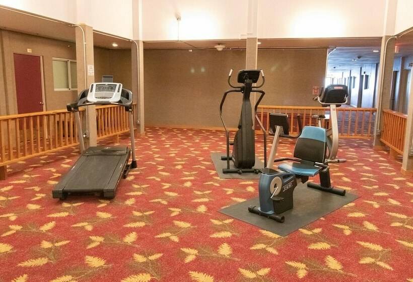 דירת חדר, Mountaintop Condos