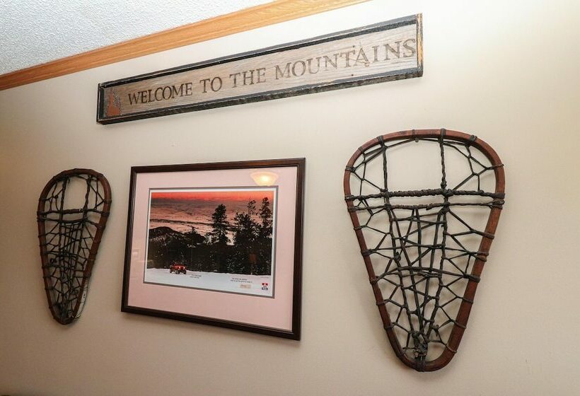 דירת חדר, Mountaintop Condos