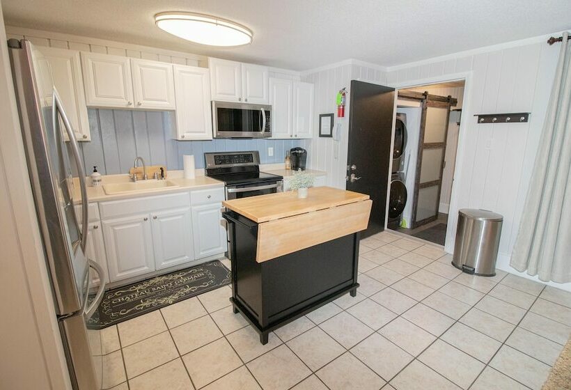 １ベッドルームアパートメント, Mountaintop Condos