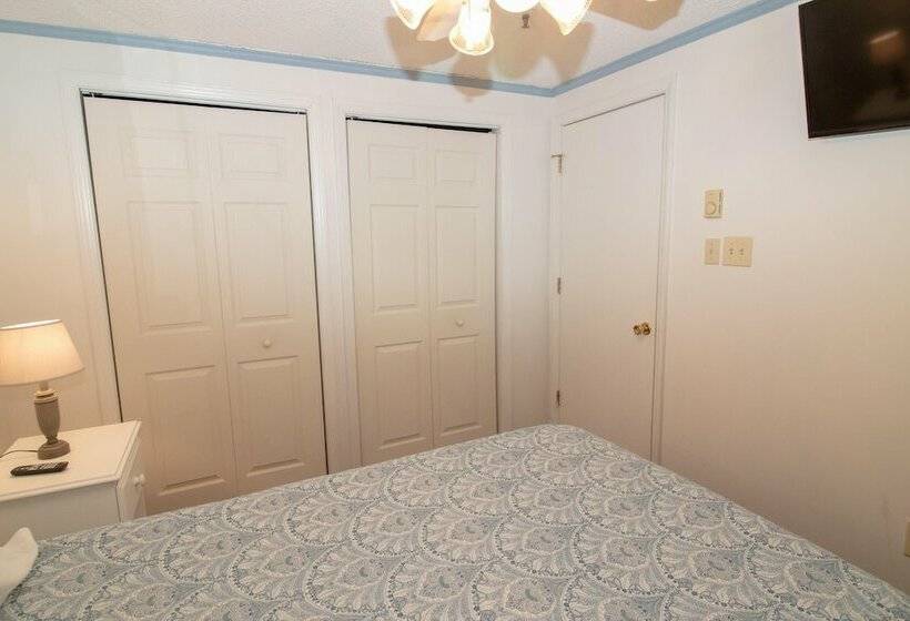 דירת חדר, Mountaintop Condos