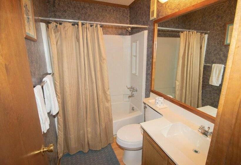 דירת חדר, Mountaintop Condos