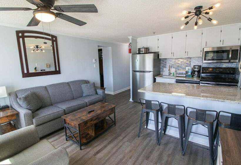 דירת חדר, Mountaintop Condos