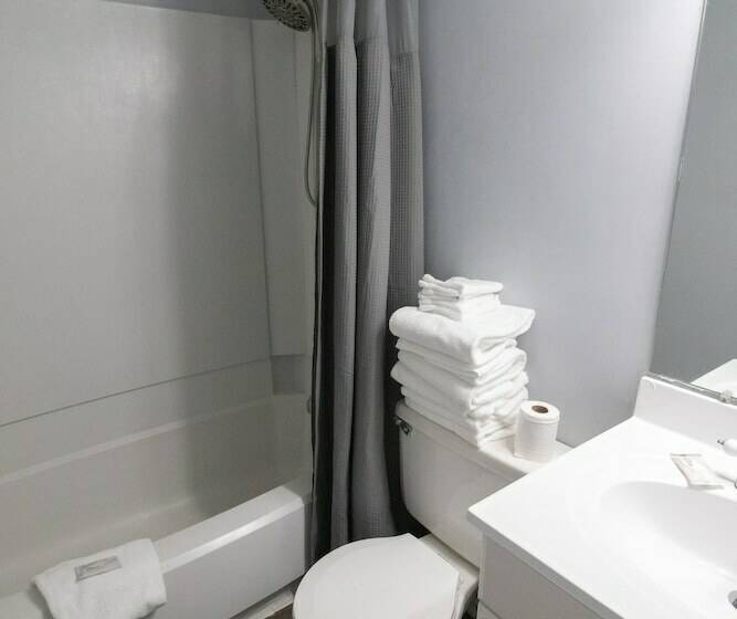 דירת חדר, Mountaintop Condos