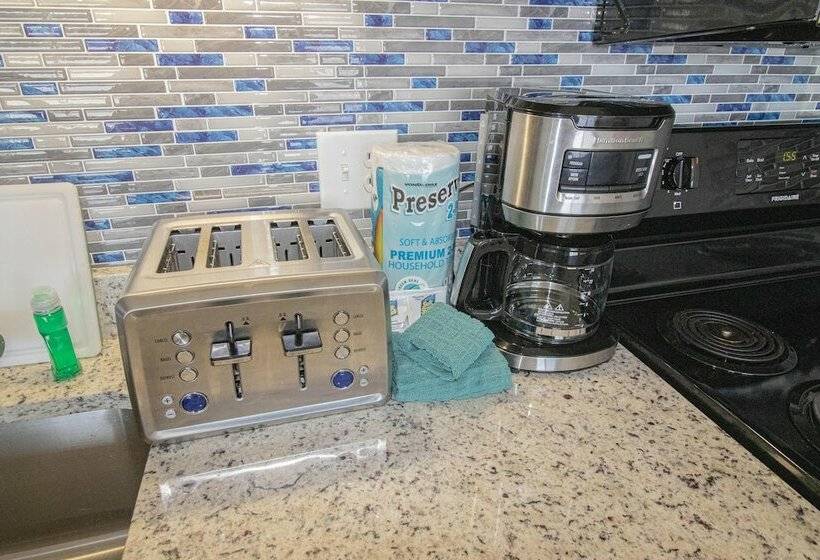 １ベッドルームアパートメント, Mountaintop Condos