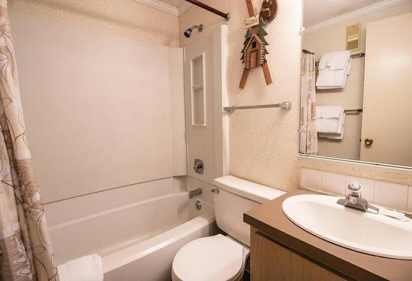 דירת חדר, Mountaintop Condos