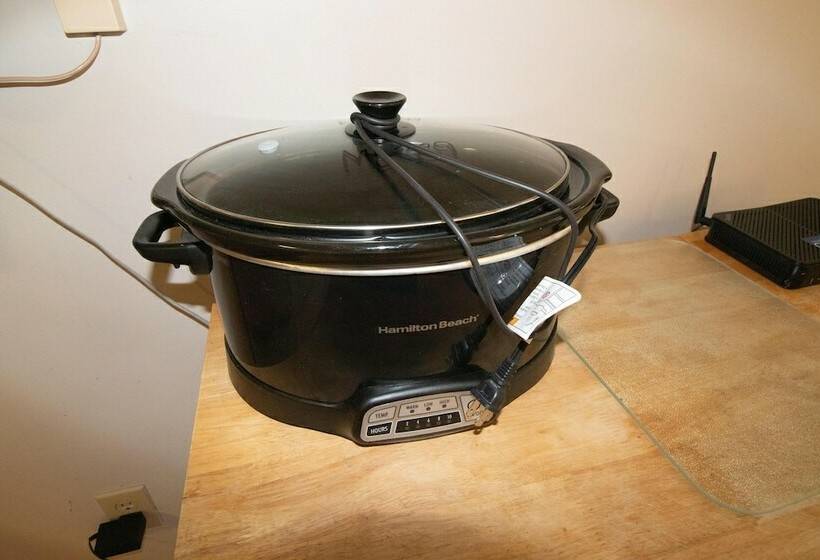 דירת חדר, Mountaintop Condos