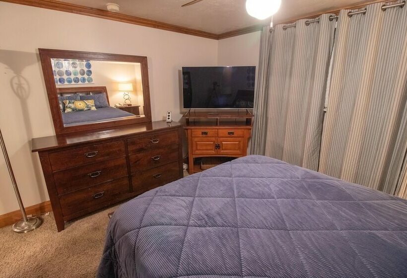 침실 1개 아파트, Mountaintop Condos