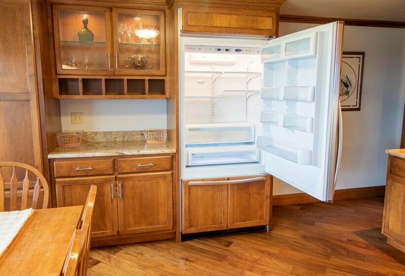 침실 1개 아파트, Mountaintop Condos