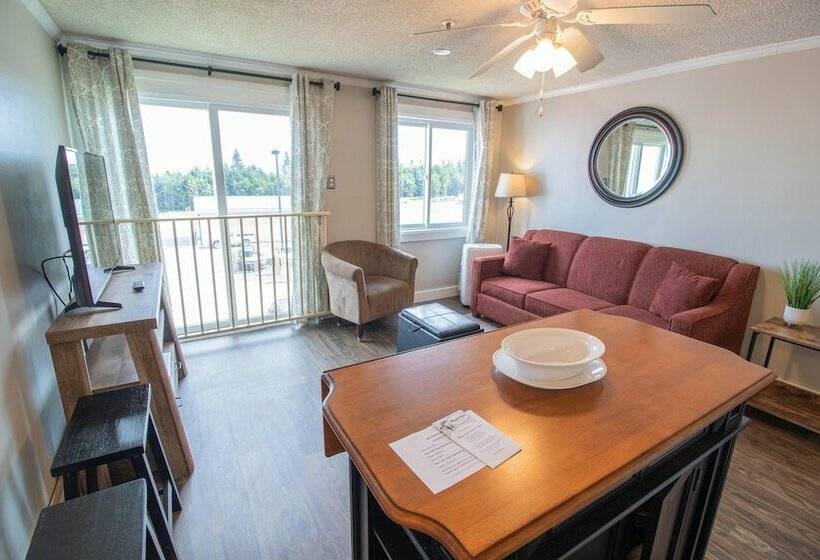 דירת חדר, Mountaintop Condos