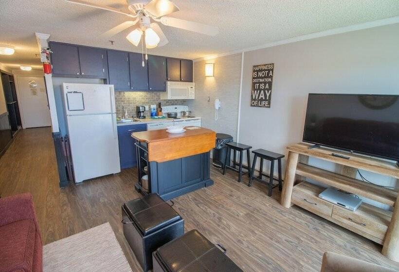 דירת חדר, Mountaintop Condos