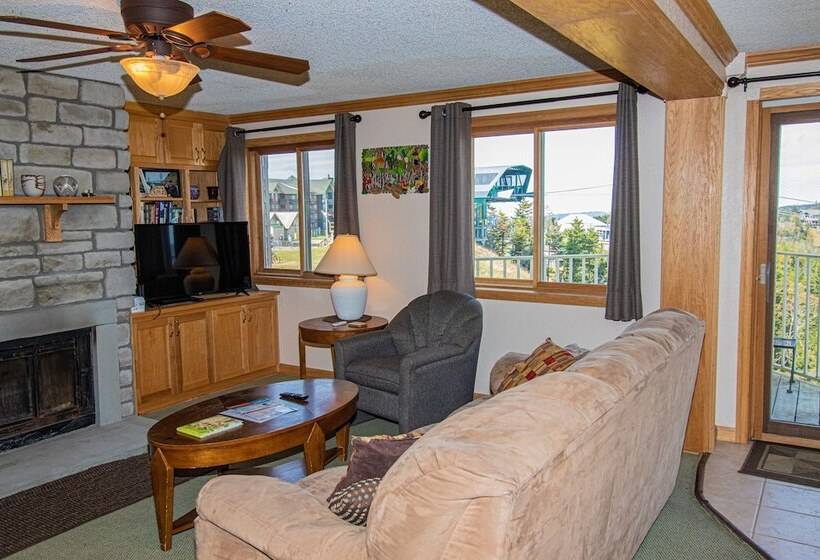 침실 1개 아파트, Mountaintop Condos