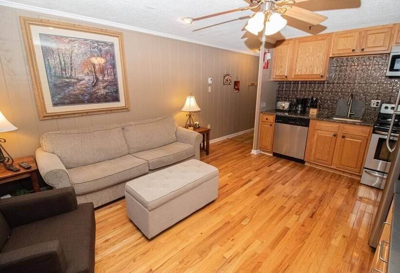 침실 1개 아파트, Mountaintop Condos