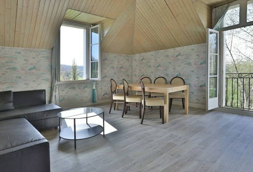 带2个卧室的优质公寓, Château De Puy Robert