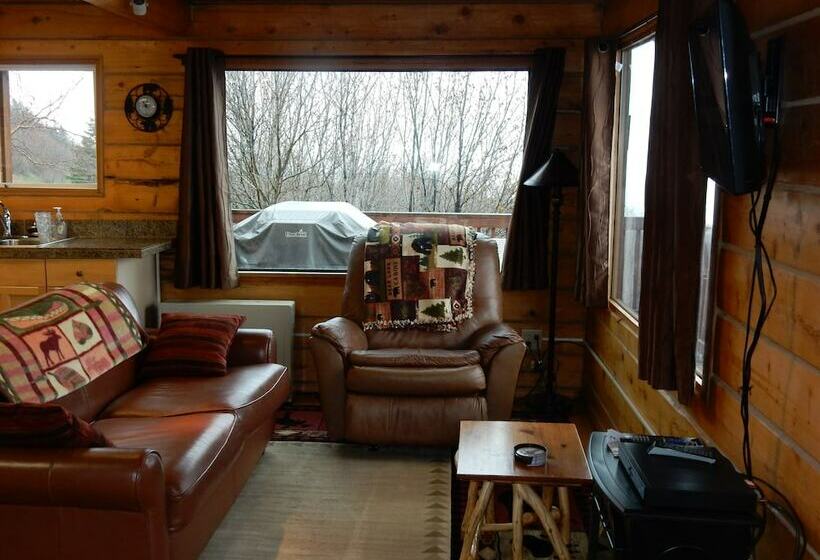 Хижина, Alaska Adventure Cabins