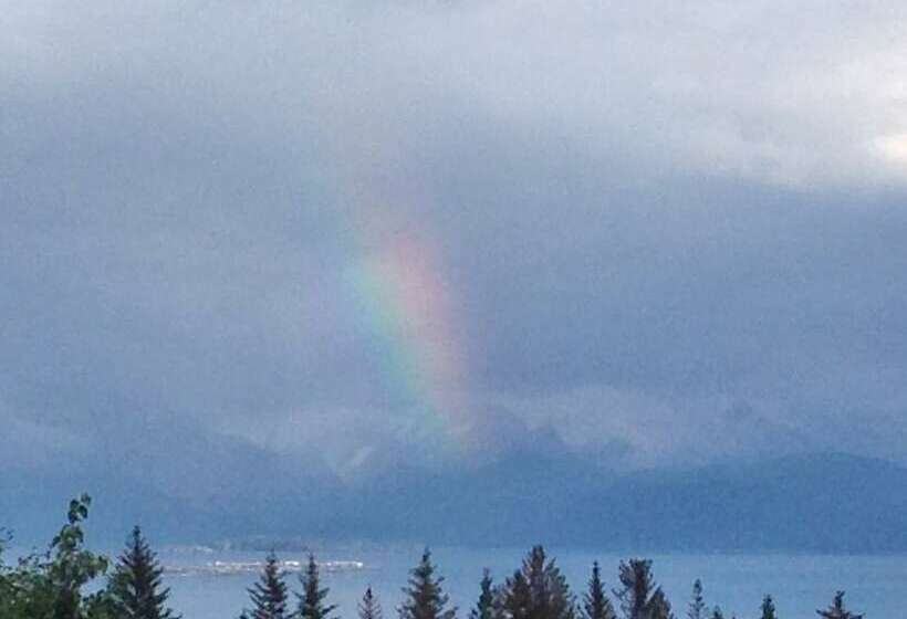 キャビン, Alaska Adventure Cabins