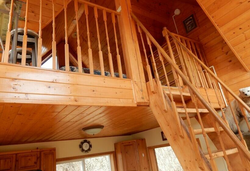 キャビン, Alaska Adventure Cabins