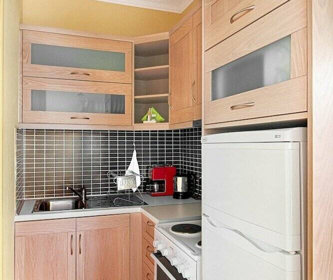 דירה בת חדר שינה 1 עם מרפסת, Giorgi S Blue Apartments