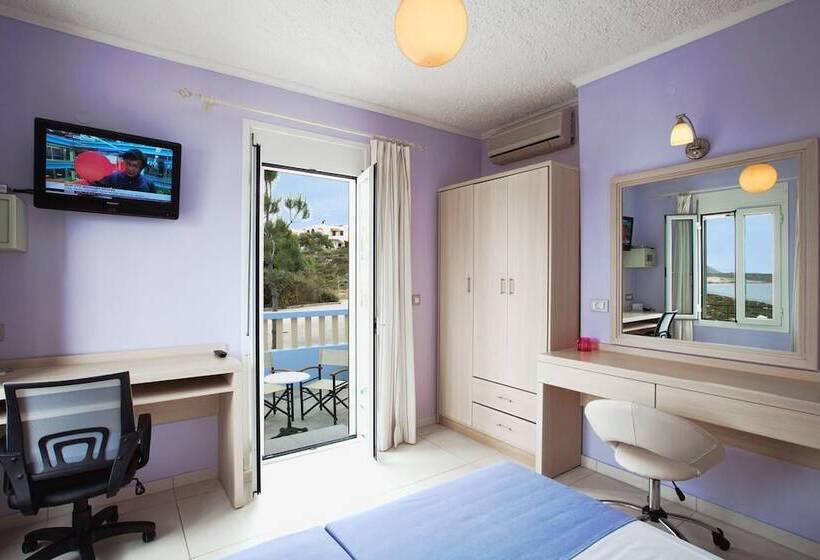 דירת 2 חדרים נוף לים, Giorgi S Blue Apartments