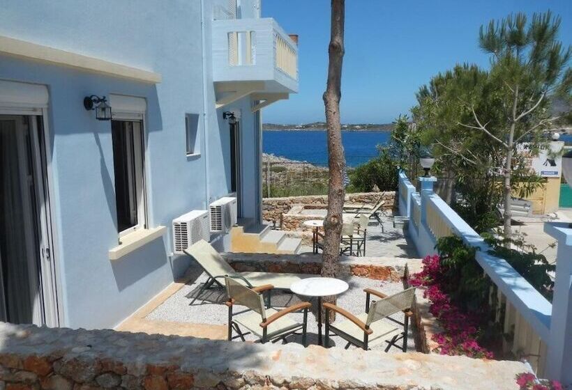 דירת 2 חדרים נוף לים, Giorgi S Blue Apartments