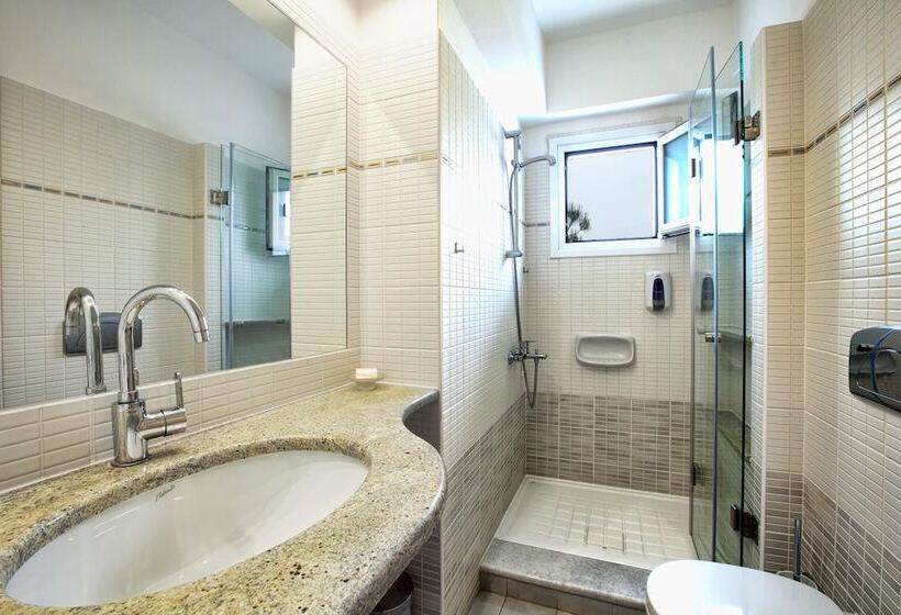 דירת 2 חדרים נוף לים, Giorgi S Blue Apartments