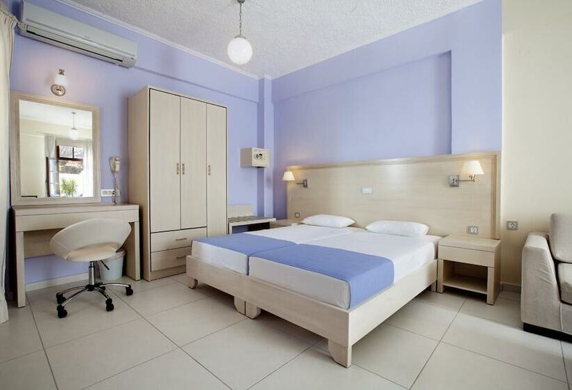 דירת חדר נוף לים, Giorgi S Blue Apartments