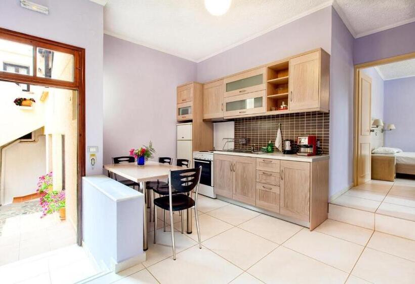 דירת 2 חדרים נוף לים, Giorgi S Blue Apartments