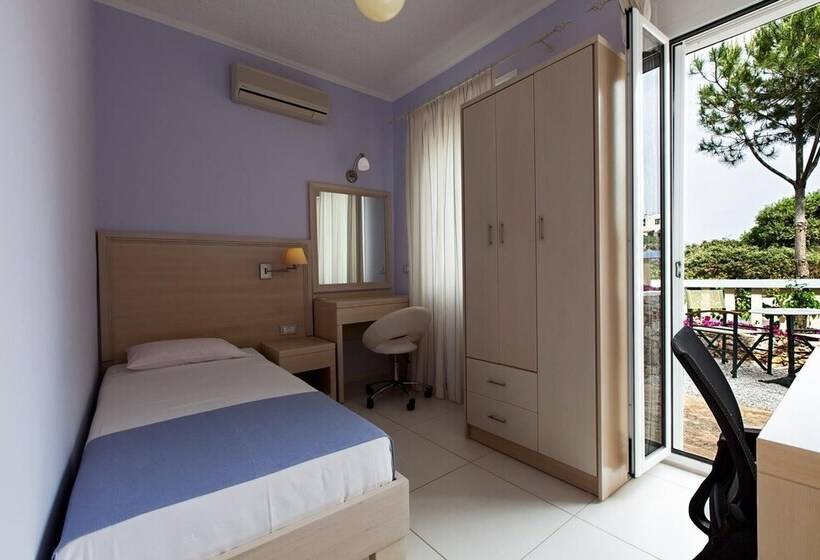 דירת 2 חדרים נוף לים, Giorgi S Blue Apartments