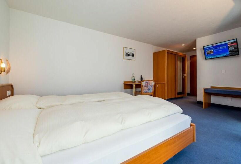 ダブルベッドスタンダードルーム, Etoile & Alpenperle Residences