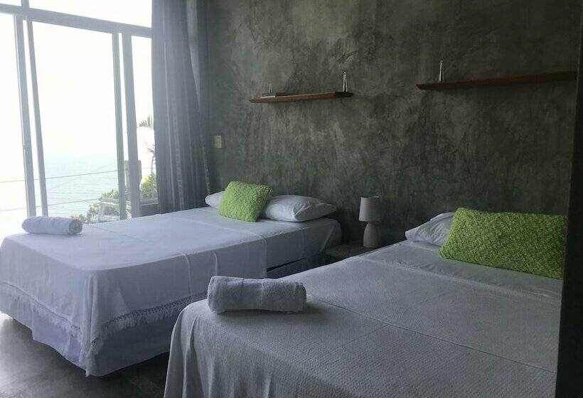 غرفه قياسيه سريرين مزدوجين, La Rinco Ecuador