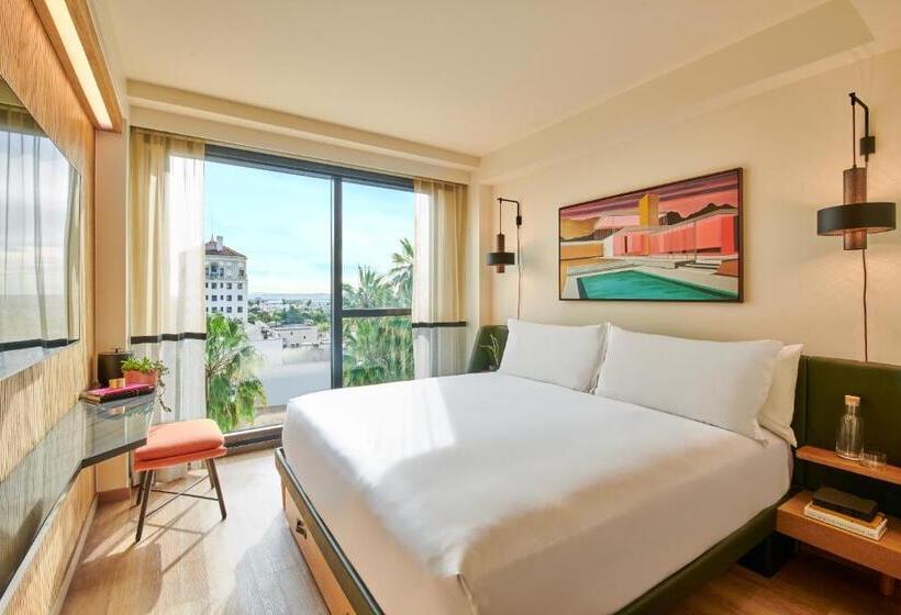 غرفة قياسية سرير كينج, Hollywood Volume, A Tribute Portfolio