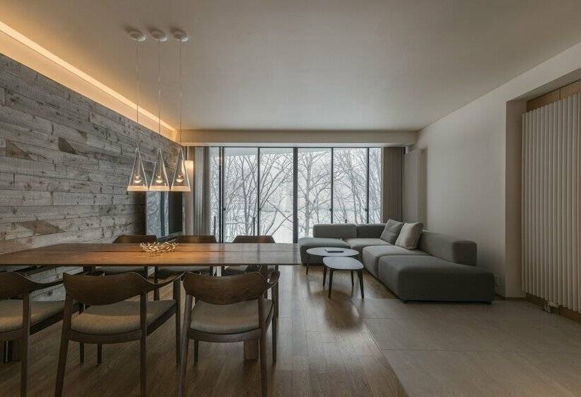 Apartament 2 Dormitoris, Kozue