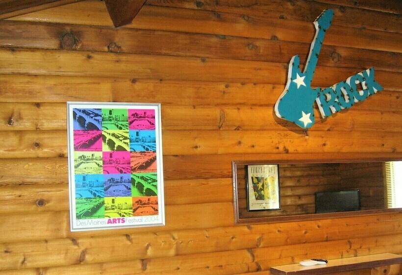 غرفه قياسيه سريرين مزدوجين, Virginian Resort