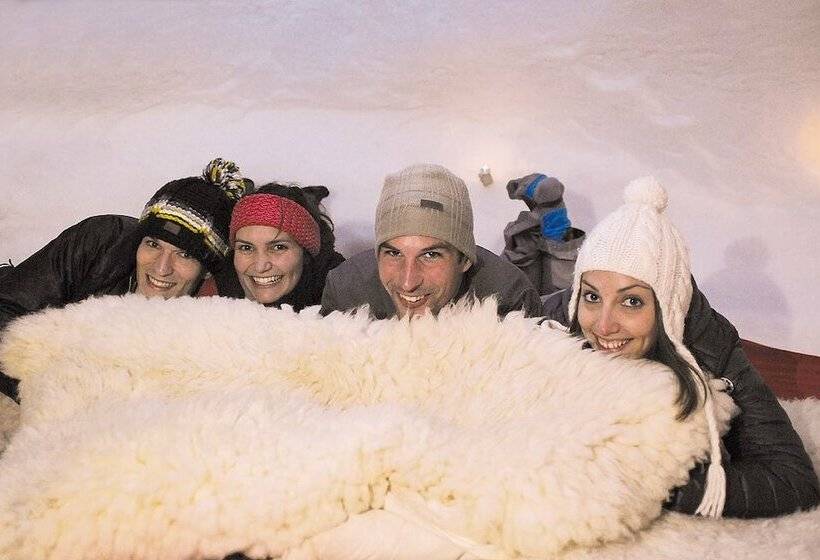 בקתה, Eco Bivouac Village D Igloo   Campground