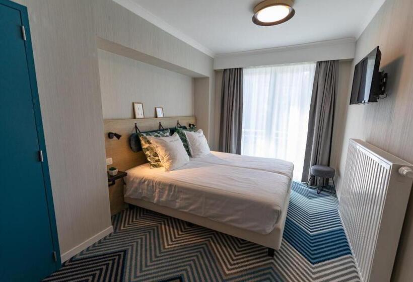 חדר משפחתי, Lehouck