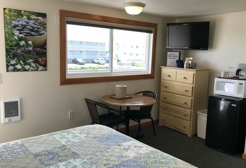 غرفه قياسيه سريرين مزدوجين, Top Mast Resort