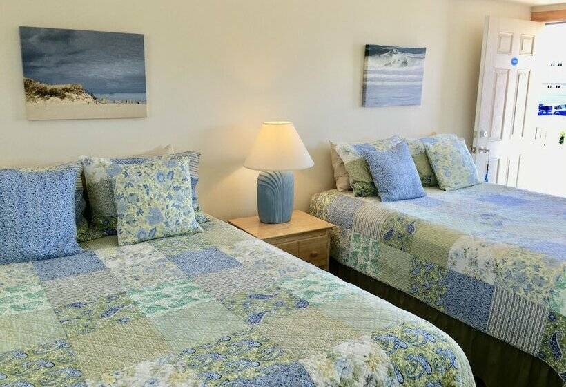 غرفه قياسيه سريرين مزدوجين, Top Mast Resort