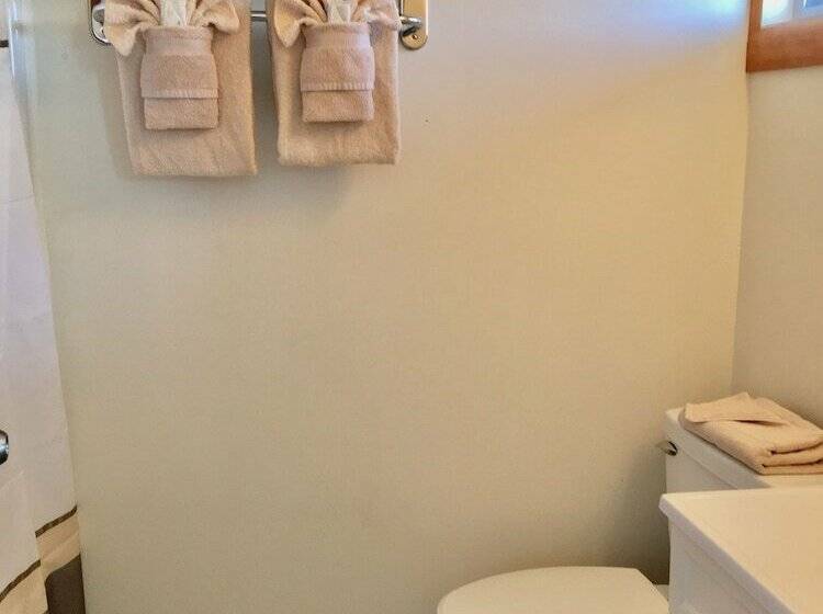 غرفه قياسيه سريرين مزدوجين, Top Mast Resort