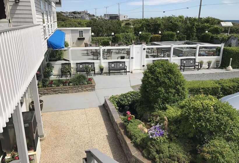 غرفه قياسيه سريرين مزدوجين, Top Mast Resort