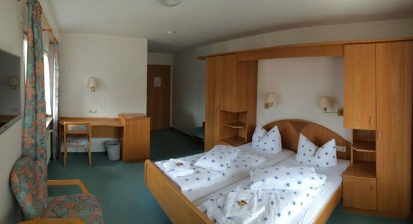 غرفة قياسية, Gasthof Richebächli