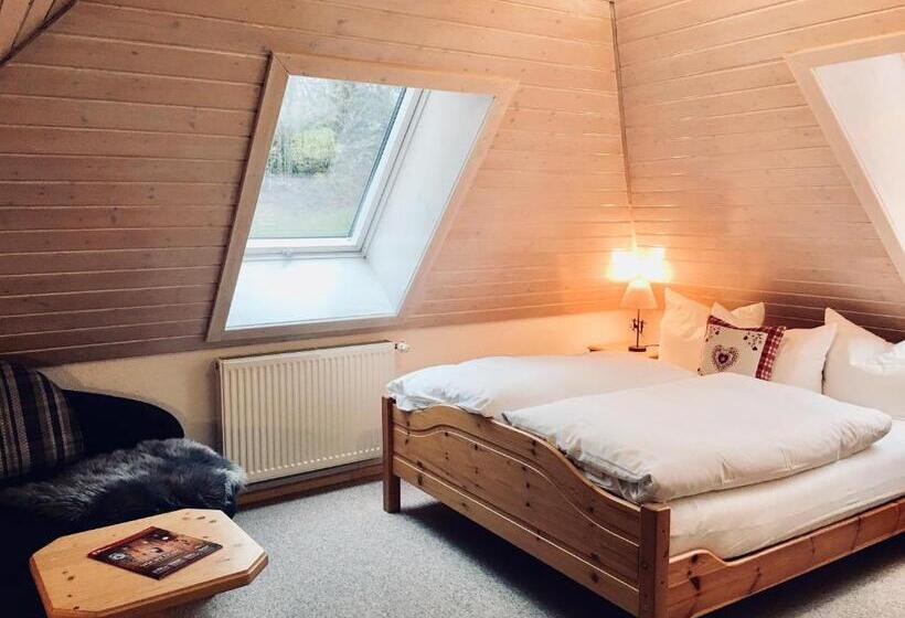 Apartamento 2 Dormitórios, Schwarzwald Hotel Kraeutle