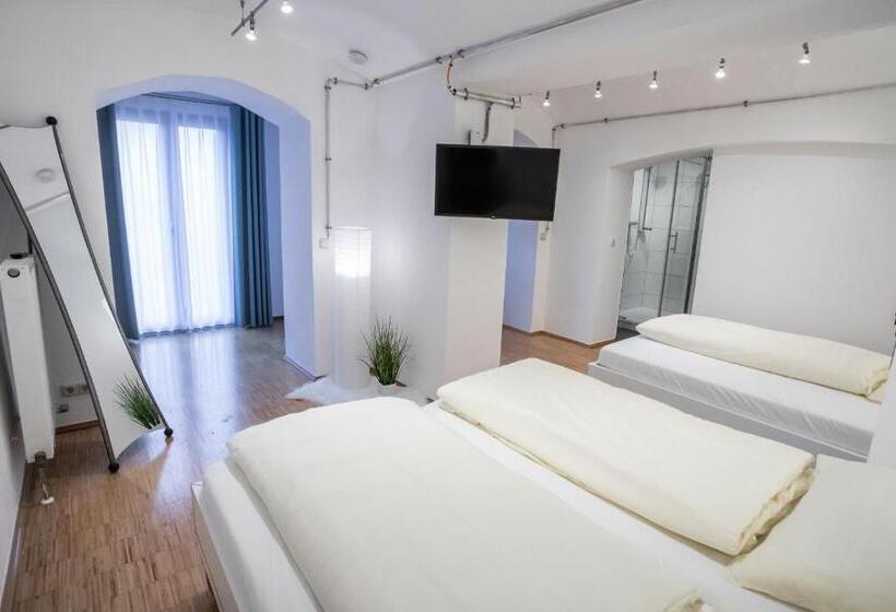 低层单卧公寓, Frühstückshotel Landgasthof Kramer