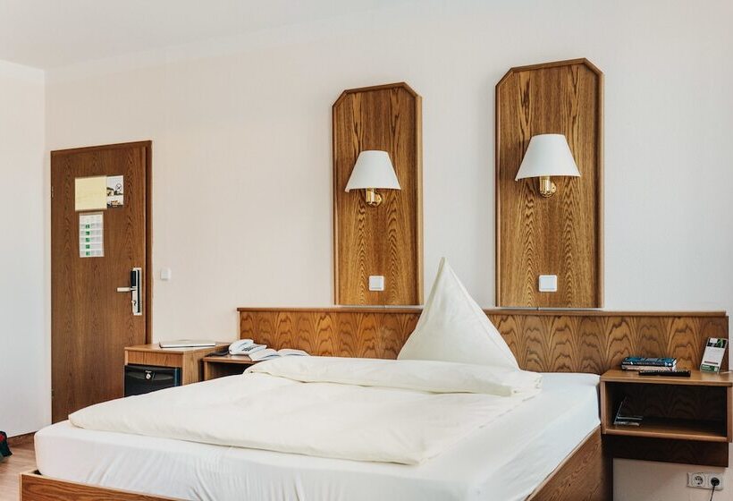 单人经济间, Am Schlehberg