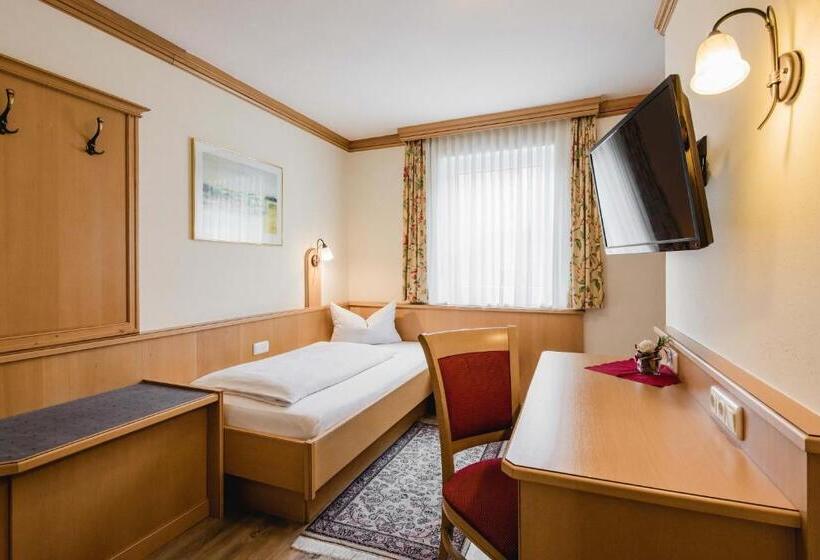 标准单人间, Bayrischer Löwe