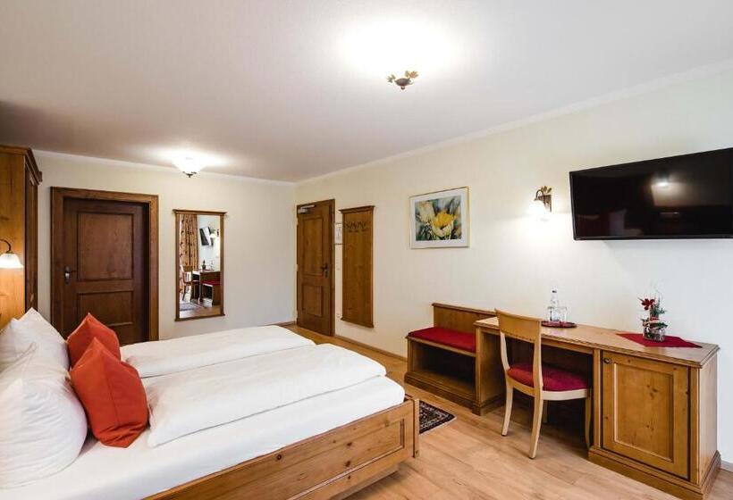 豪华房间, Bayrischer Löwe