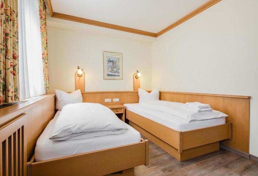 标准间, Bayrischer Löwe