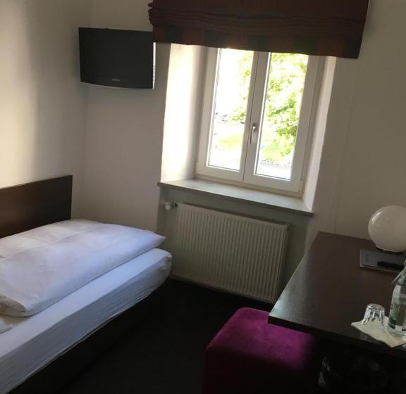 シングルベーシックルーム, Bergbauer