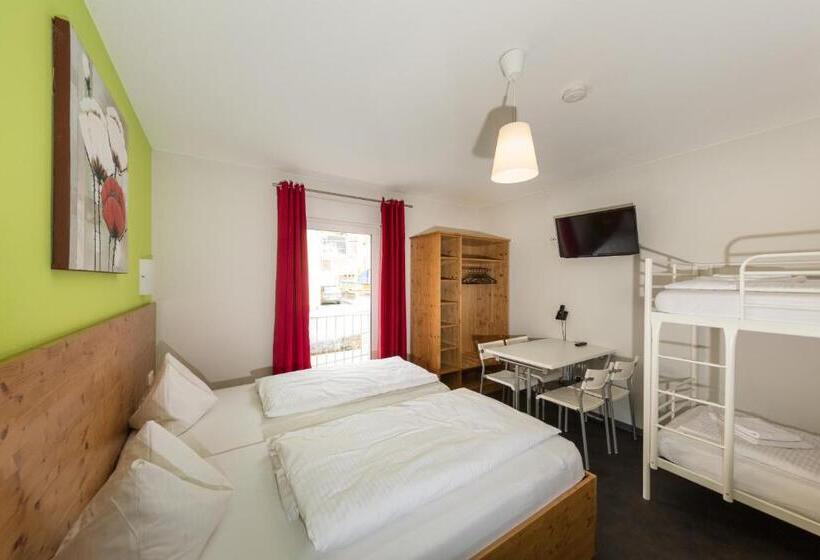 Семейный Номер, Demling