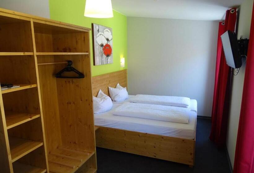 Апартаменты 2 Спальни, Demling