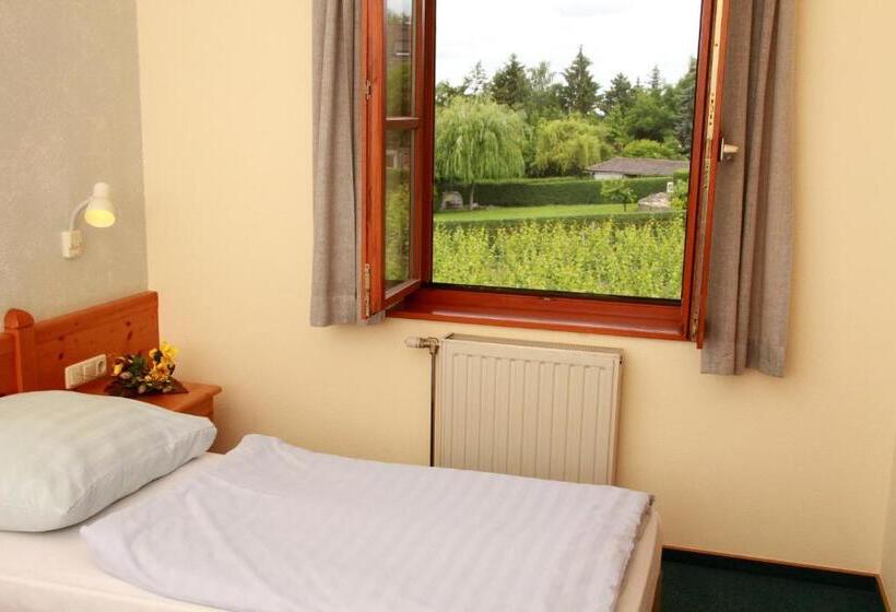 Номер Стандарт Индивидуальный, & Gasthof Zum Rödelseer Schwan